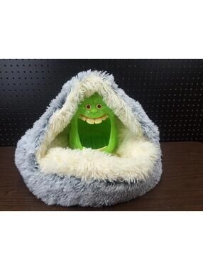 Cozy Plush Pet Bed Cave - Soft & Stylish Hideaway - Small
